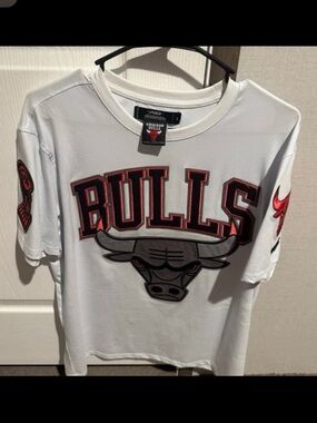 Chicago Bulls shirt